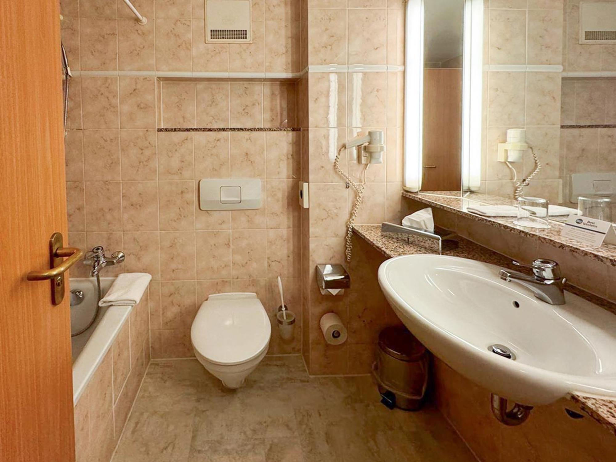 Parkhotel Отель Вайнгартен